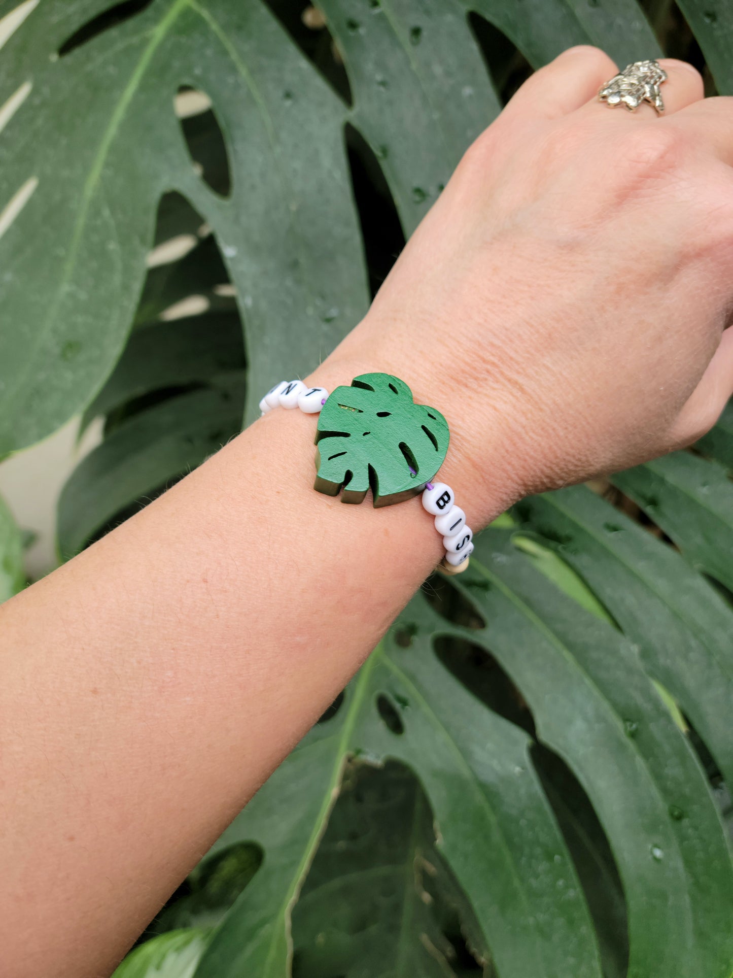 Monstera bracelet (Plant Bish)