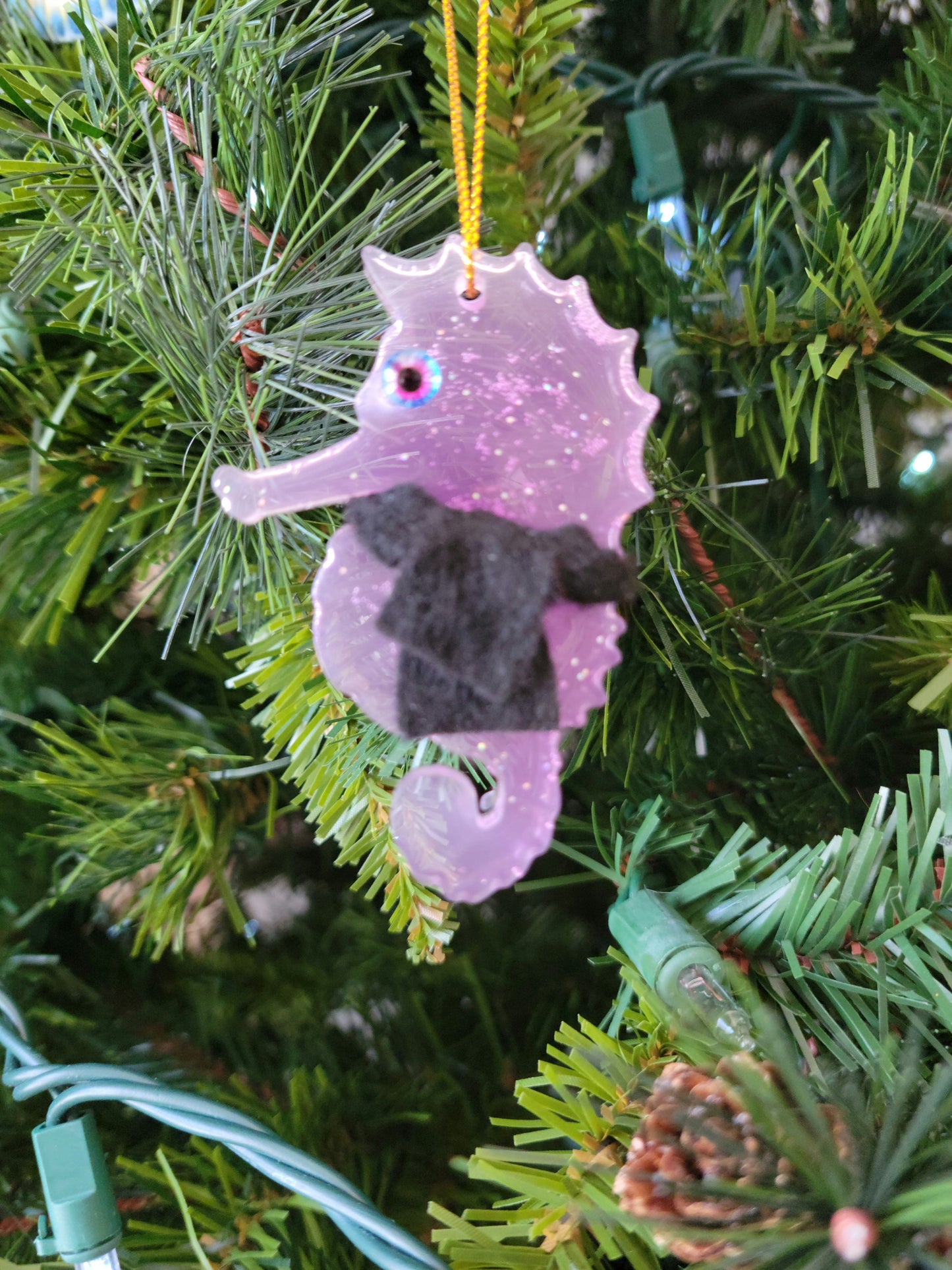 Side eye seahorse Ornament(s)