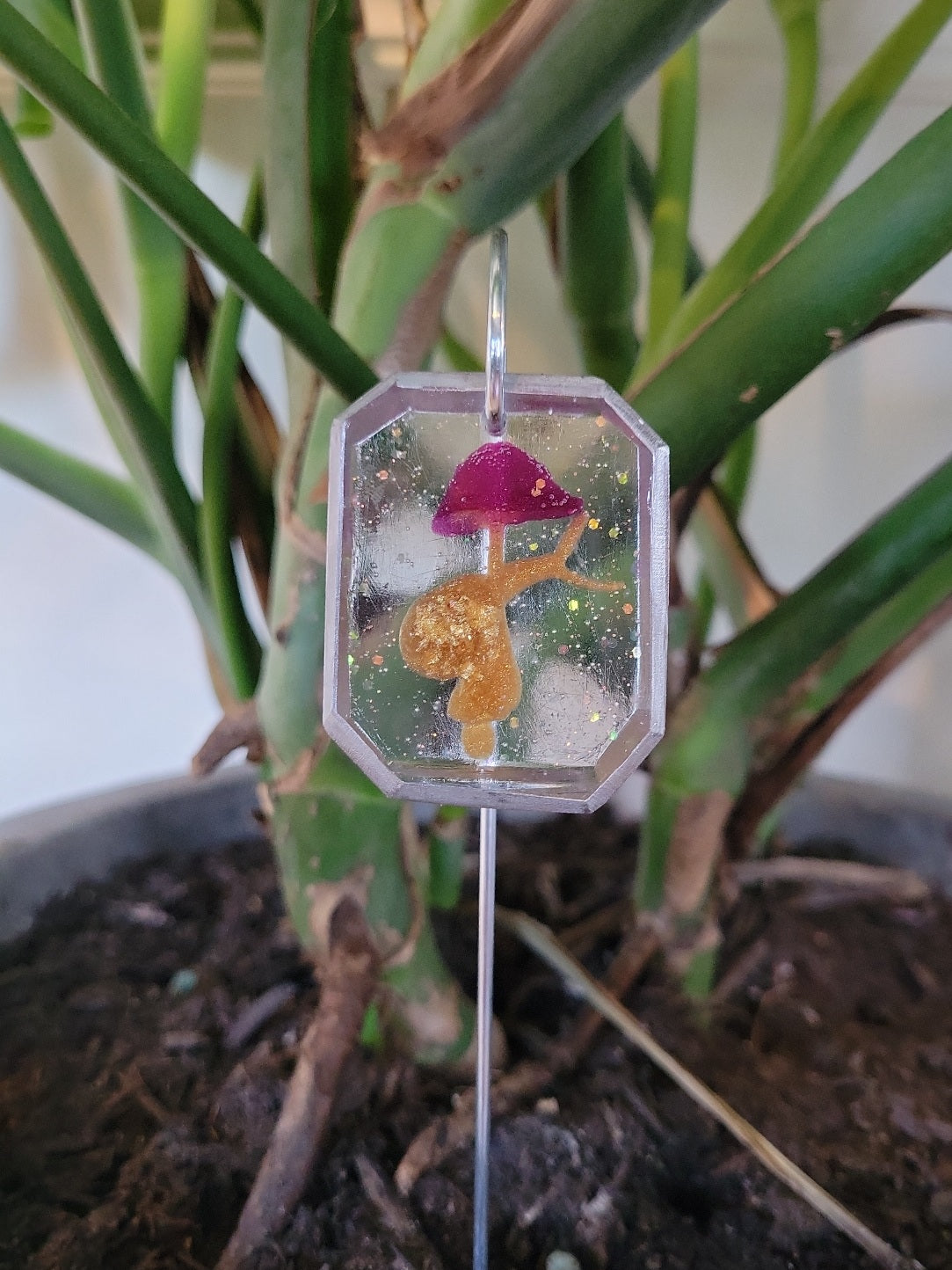 Plant stake (snail & mushroom)