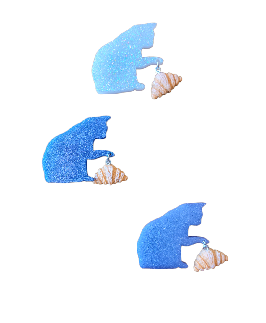 Cat with croissant (Magnet)