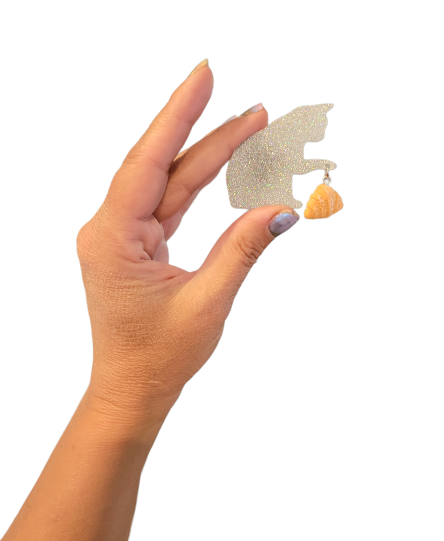 Cat with croissant (Magnet)