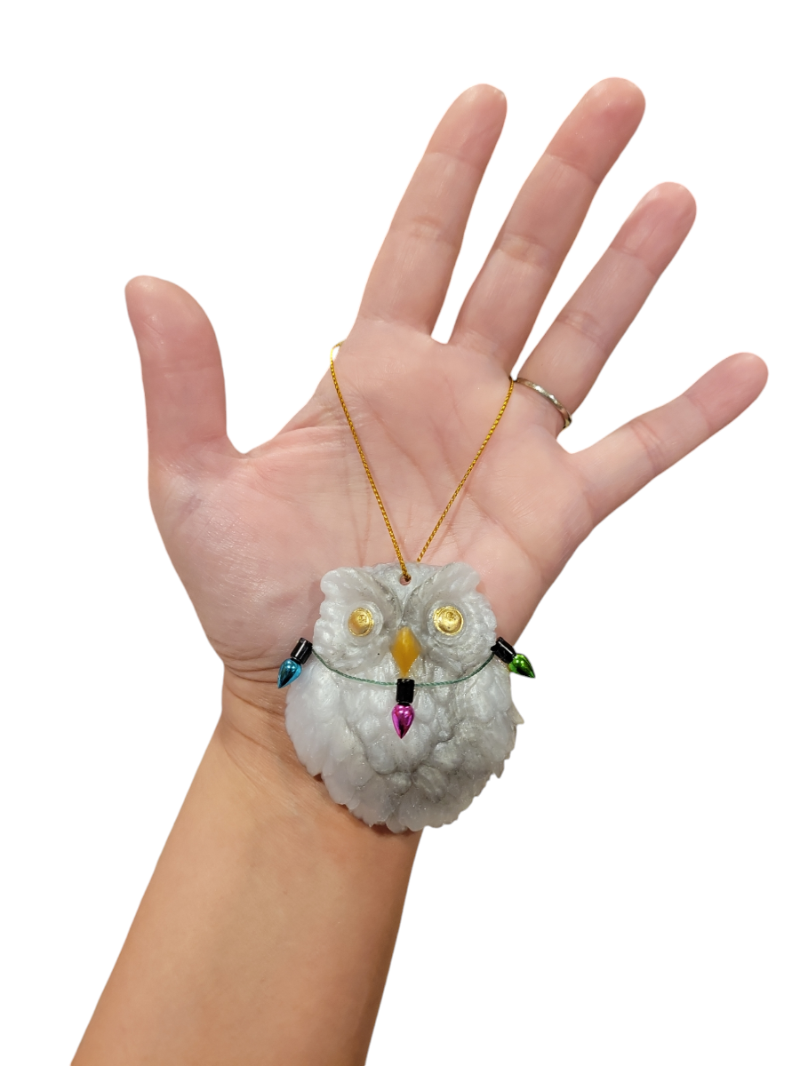 Owl with lights (ornament)
