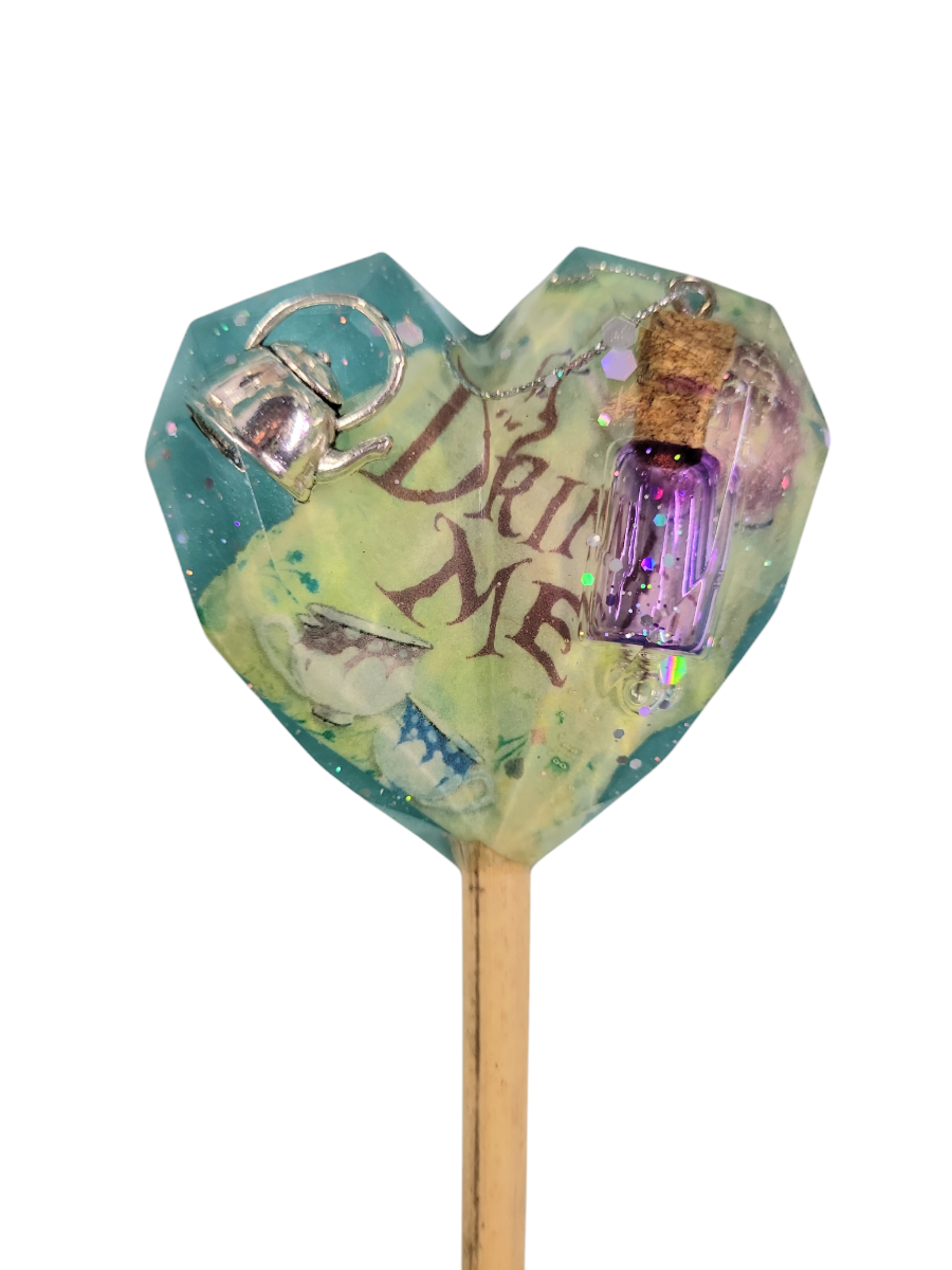 Plant decor stake (Alice in Wonderland)