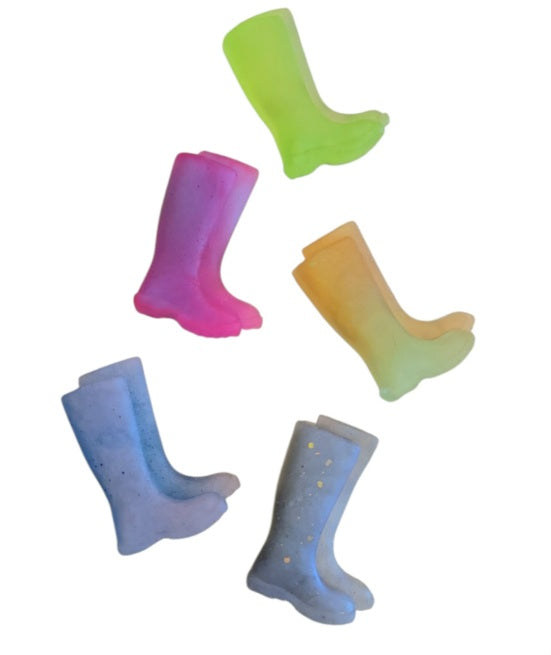 Rain boots (mini magnets)
