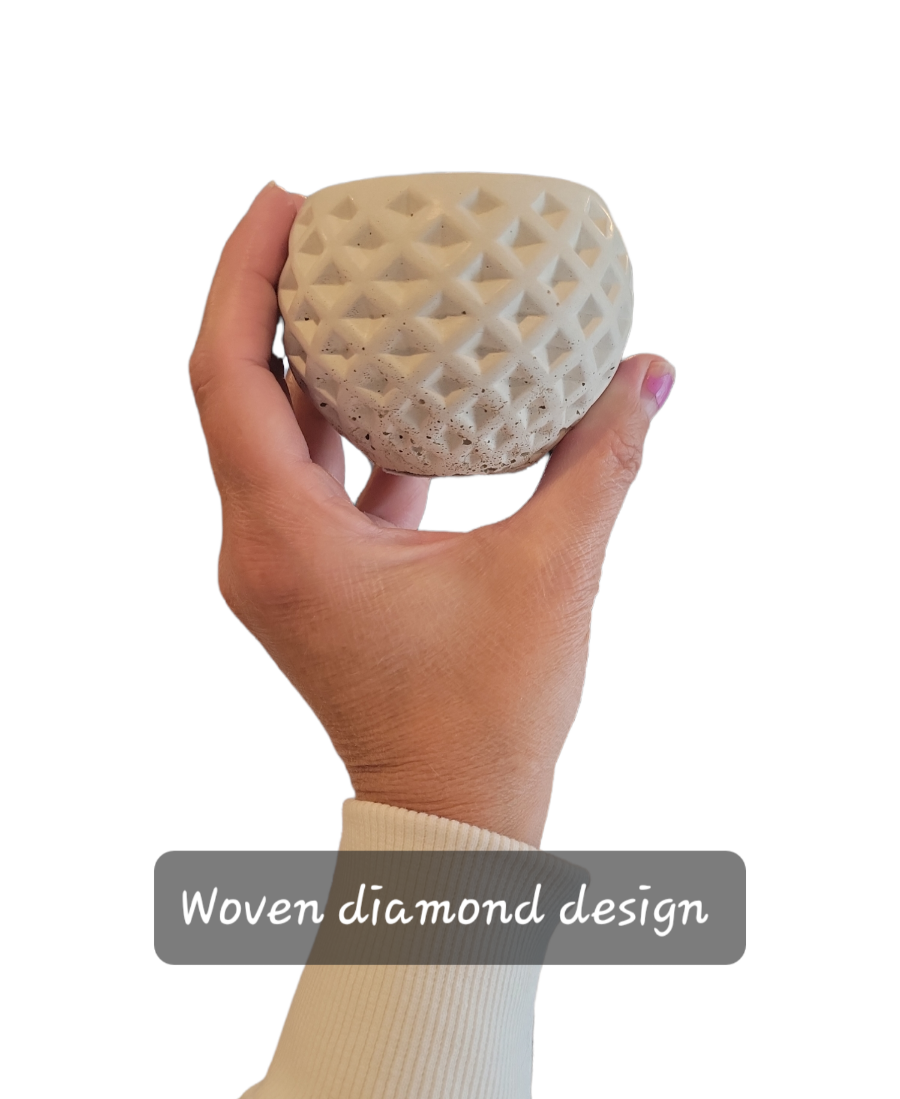 Concrete vessel textured