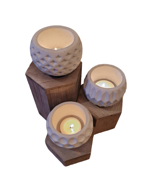 Concrete vessel textured