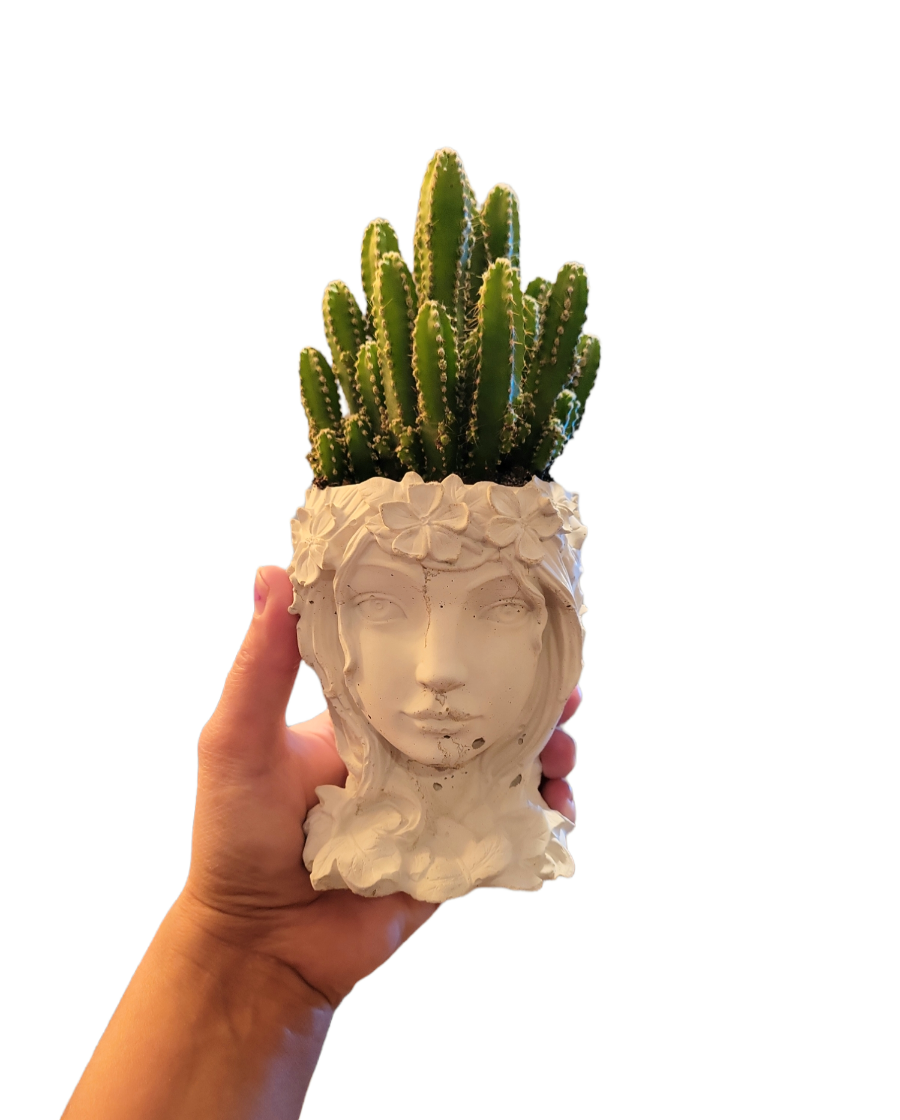 Concrete candle (Fae)