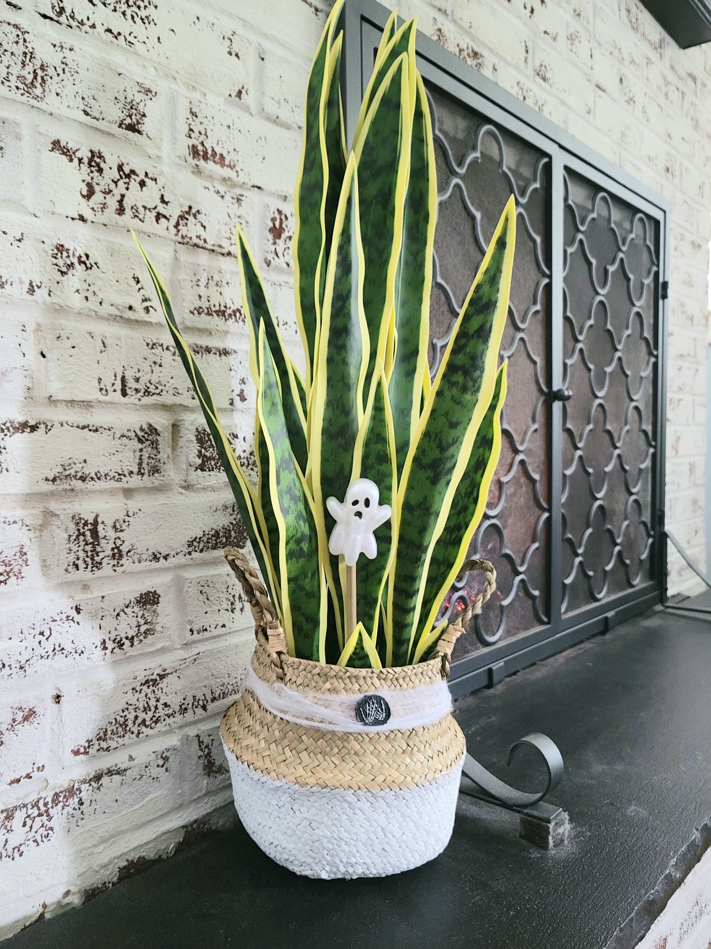 Plant stake (Ghost)