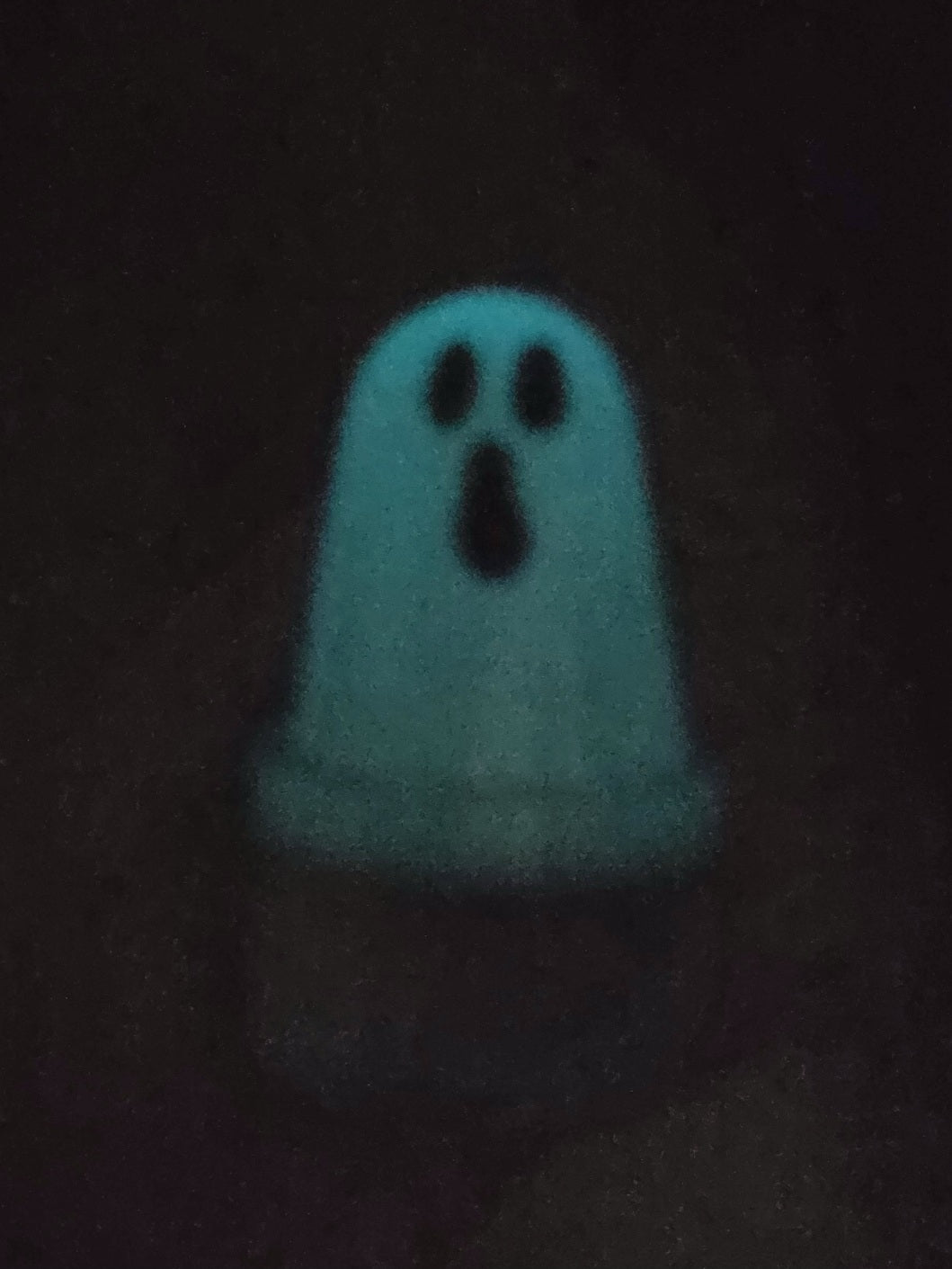 Ghost night light (Glow in the dark)