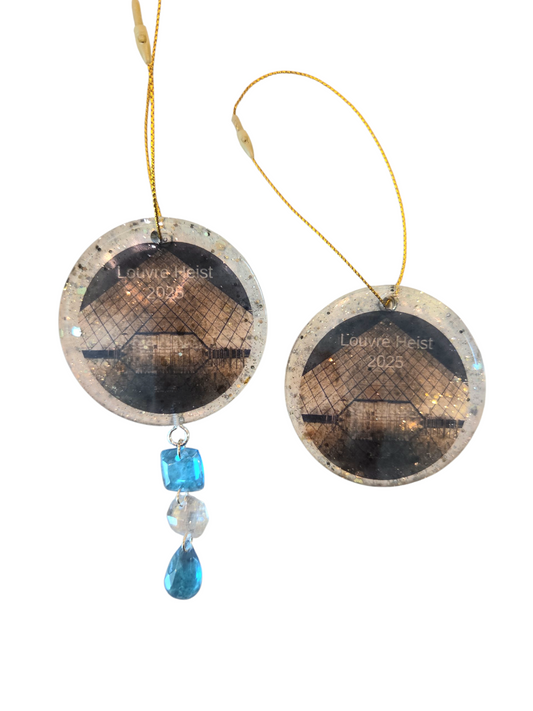 Louvre Heist (Ornaments)